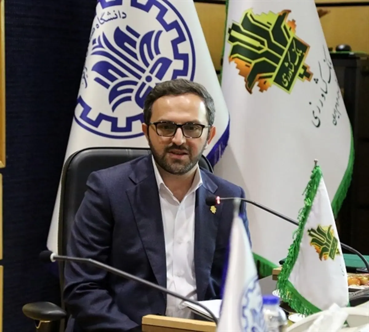 متقی نیا خبر داد: تحول فناورانه در صنعت کشاورزی با همکاری بانک کشاورزی و دانشگاه شریف سرعت می‌گیرد