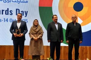 دریافت گواهینامه «واحد نمونه کشوری در کنترل کیفیت» توسط کشت و صنعت تکدانه